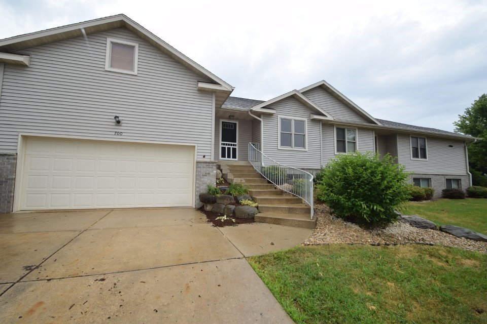 700 Brookstone Crest Mount Horeb, WI House for Rent