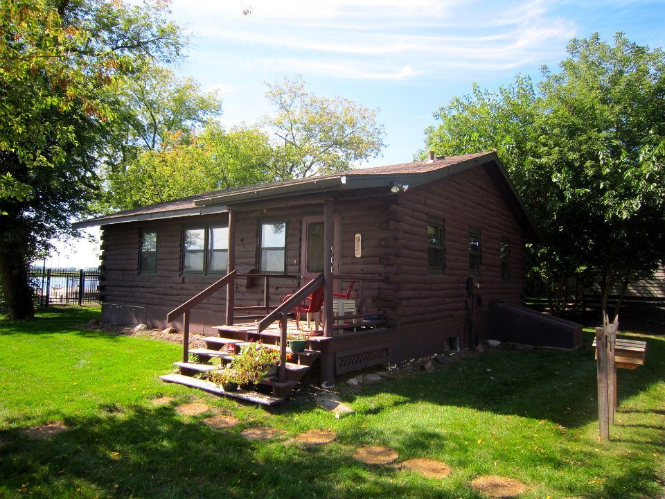 500 Interlake Dr Monona, WI House for Rent Rentable