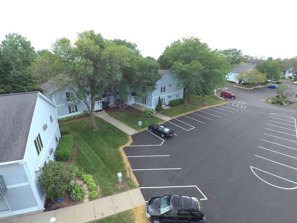 232 Foxdale Dr Sun Prairie, WI Apartment for Rent