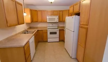 5 of 9 1215 Temple Dr House for rent in Madison, WI