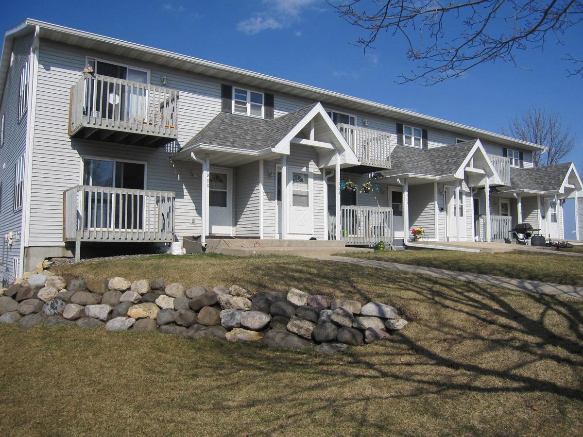 1916 Fox Run Mt Horeb, WI Apartment for Rent Rentable
