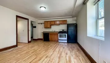 4 of 11 609 E. Gorham Apartment for rent in Madison, WI