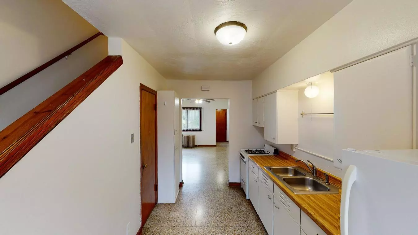 Colonial Corner Townhouse for rent in Madison, WI