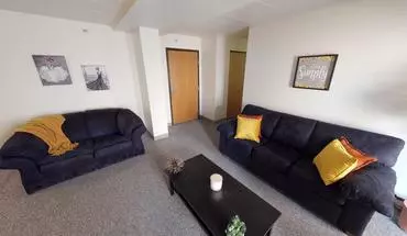 3 of 32 614 Langdon St Apartment for rent in Madison, WI