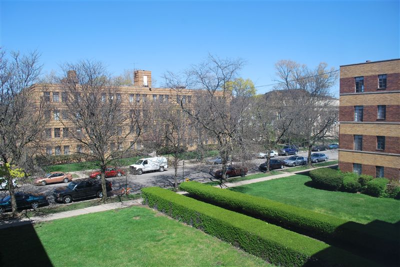 New Center Plaza Apartments 675 Seward St Detroit, MI