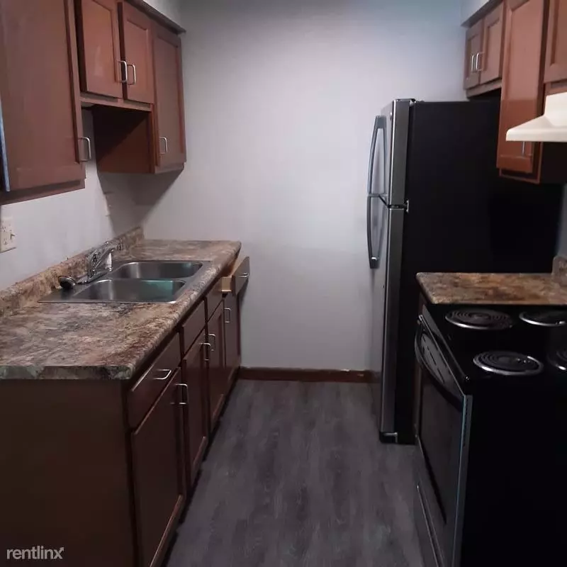 1355 Imperial Ct Apt B Apartment for rent in Troy, OH