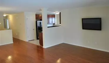 4 of 12 117 W Oakbrook Dr Apartment for rent in Ann Arbor, MI