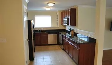 5 of 12 117 W Oakbrook Dr Apartment for rent in Ann Arbor, MI