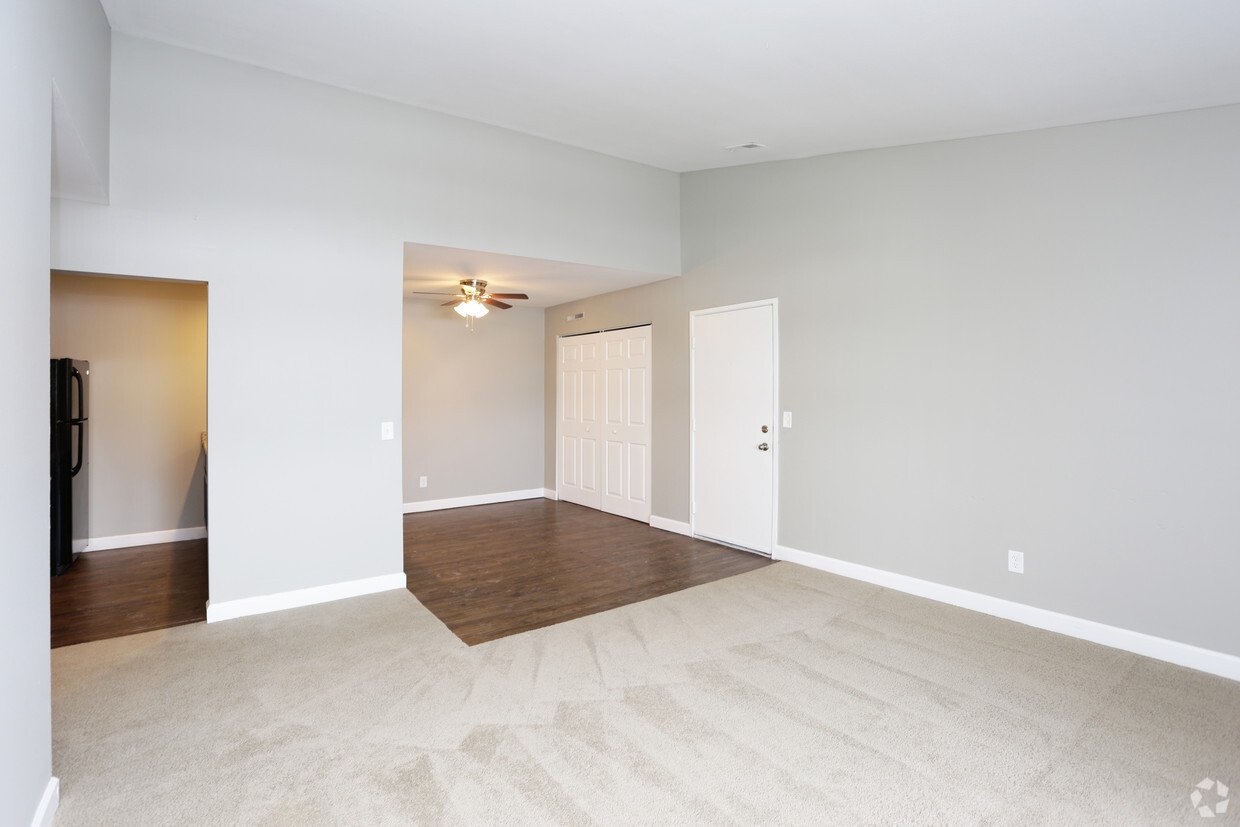 Ridgewood Apartments Grand Rapids, MI