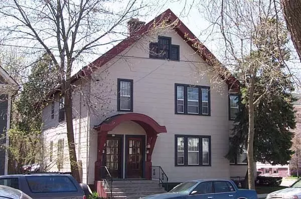 212/214 N Blount St Apartment for rent in Madison, WI