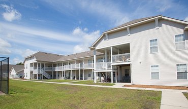 5 of 23 Briarcliff Villas Apartment for rent in Wilmington, NC