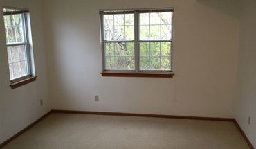 3 of 8 Dale Creek Apartment for rent in Greendale, WI