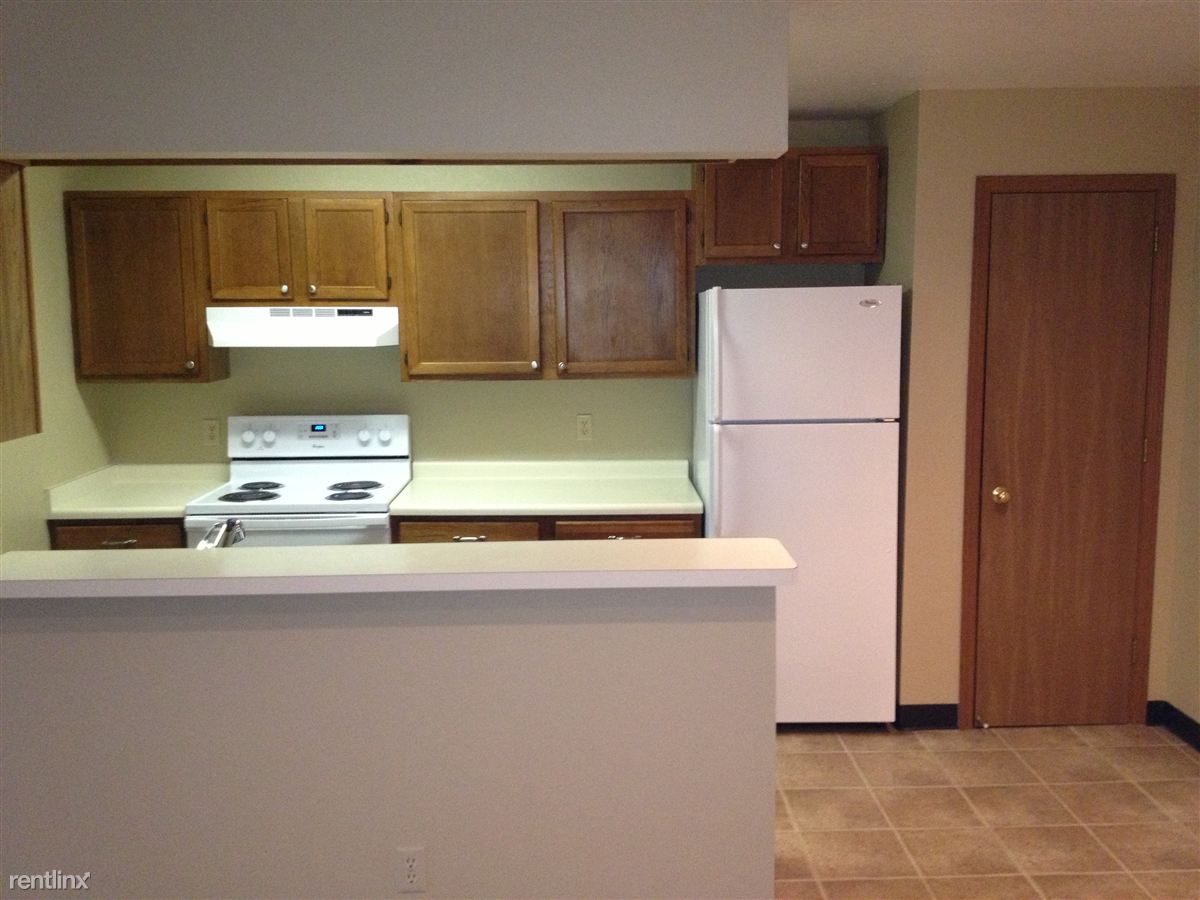 Dale Creek Apartment for rent in Greendale, WI