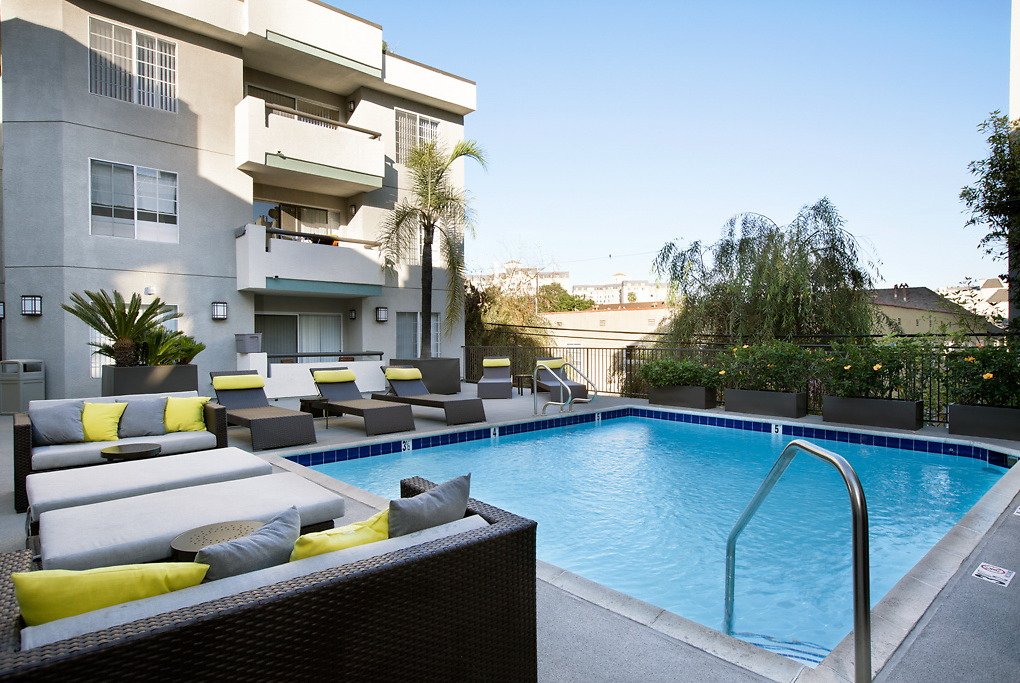 Tiffany Court Apartments Los Angeles, CA Rentable