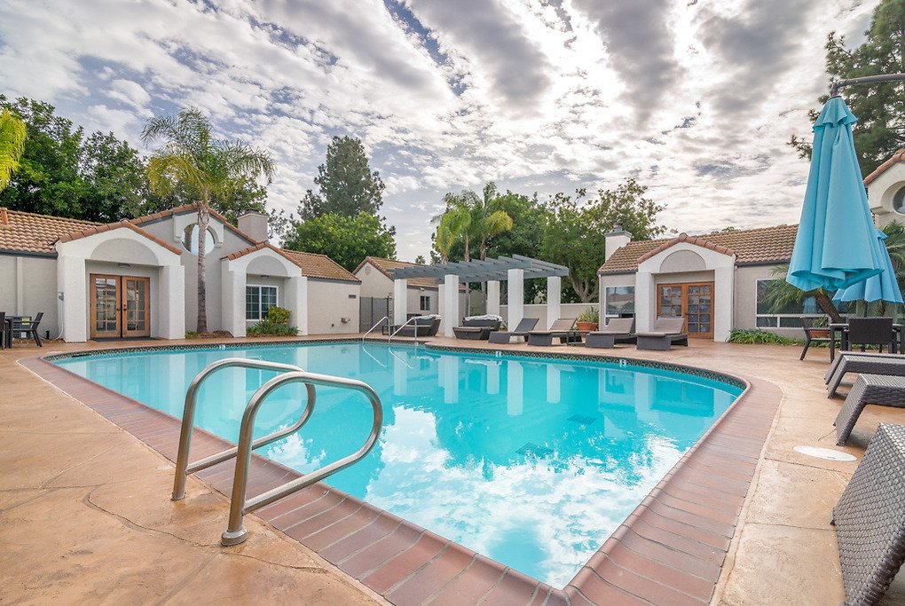 Country Villas Apartments 283 Douglas Dr Oceanside, CA