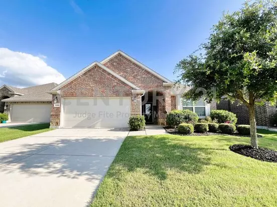 Immaculate 3/2/2 In Paloma Creek For Rent! Apartment for rent in Little Elm, TX