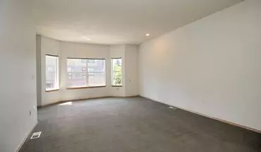 5 of 50 3413 SW Moss St A & B Apartment for rent in Portland, OR