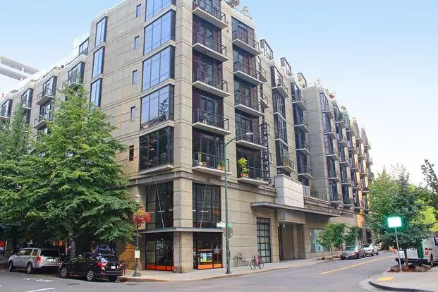 Fully Furnished Studio Condo In The Heart Of The Pearl District! Apartment for rent in Portland, OR