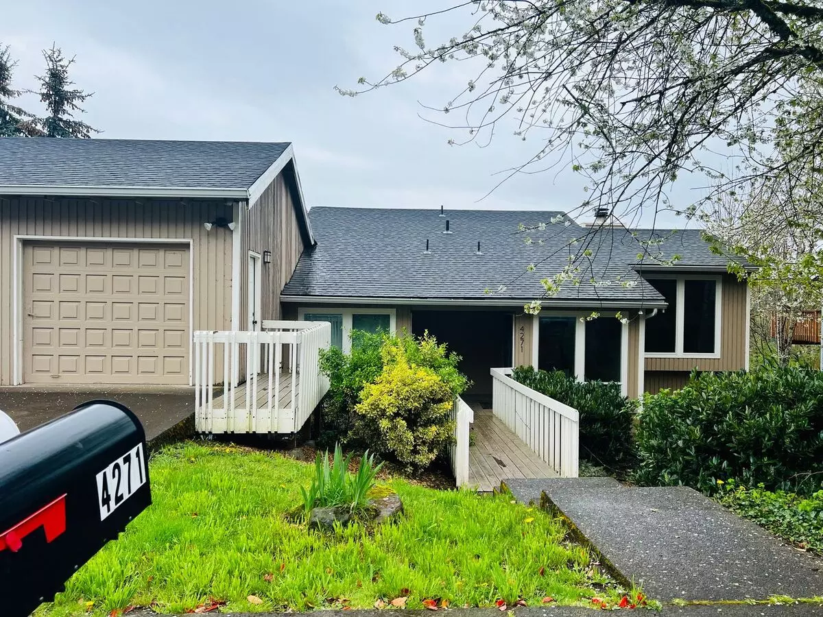 4271 & 4275 IMPERIAL DR Apartment for rent in West Linn, OR