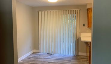 5 of 22 *15 Days Free Rent!* Charming Mid-century Ranch On A Large Lot In The Gorgeous Lake Grove Neighborhood! House for rent in Lake Oswego, OR