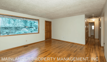 4 of 22 *15 Days Free Rent!* Charming Mid-century Ranch On A Large Lot In The Gorgeous Lake Grove Neighborhood! House for rent in Lake Oswego, OR