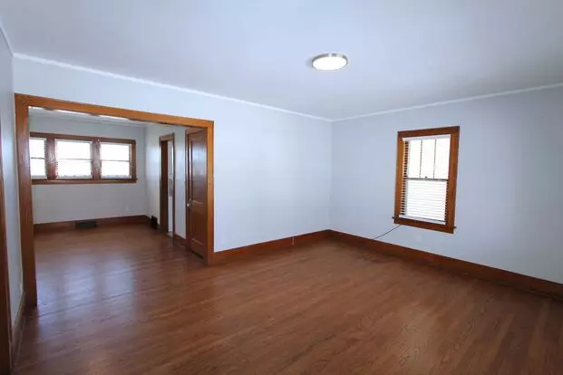 Spacious 3 Bedroom 1.5 Bathroom Home With Updates. Apartment for rent in Omaha, NE Spacious 3 Bedroom 1.5 Bathroom Home With Updates. Apartment for rent in Omaha, NE