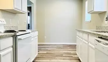 3 of 11 Move-in Special: Updated 2bd 1ba Duplex In Yukon!!! House for rent in Yukon, OK