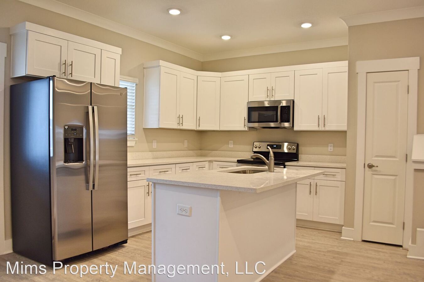 124 Date Palm Ln Freeport, FL House for Rent Rentable