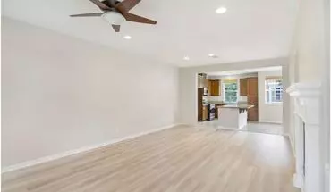 4 of 30 Spectaular Tustin Condo!! House for rent in Tustin, CA