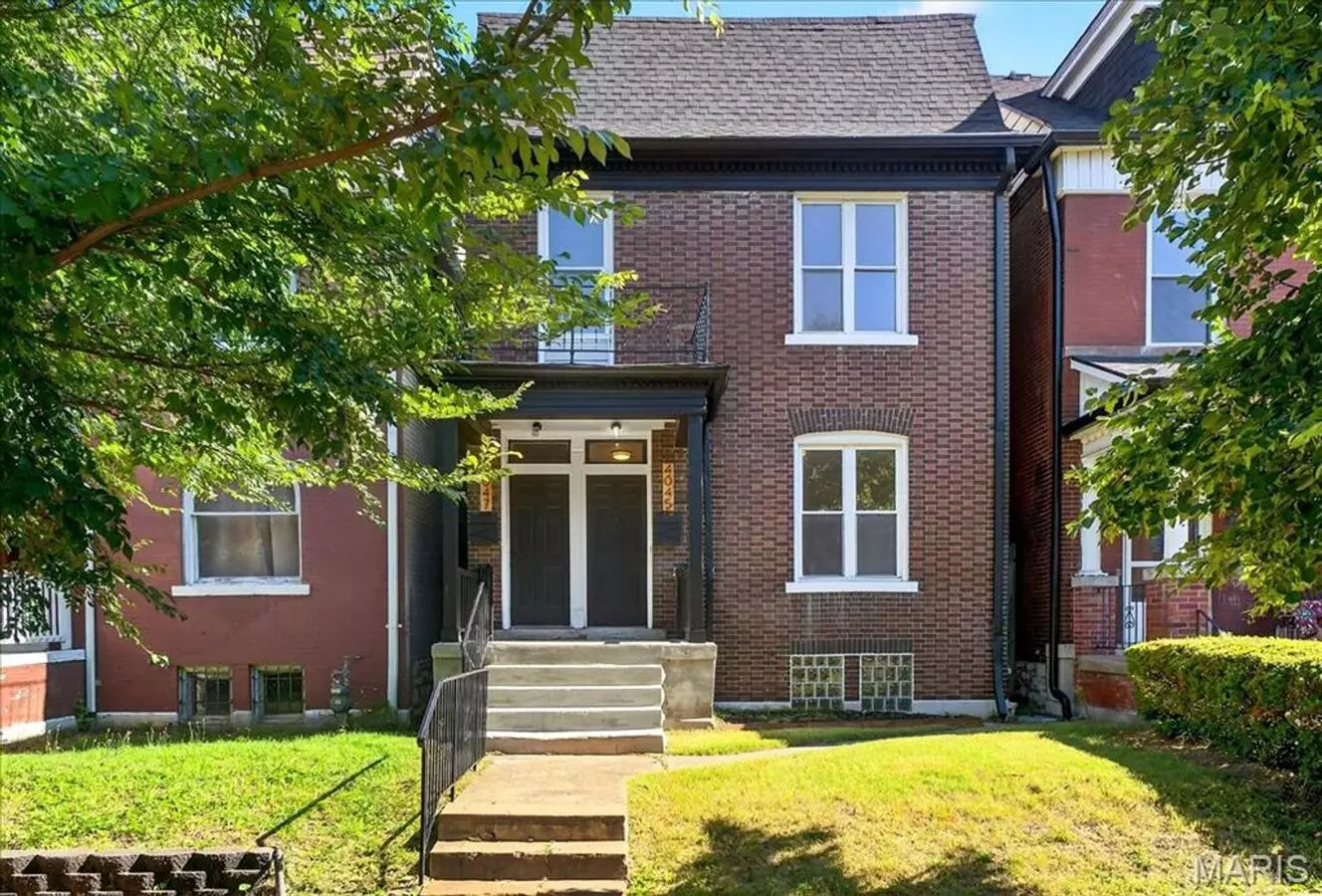 Russell Blvd -4045 Apartment for rent in St Louis, MO