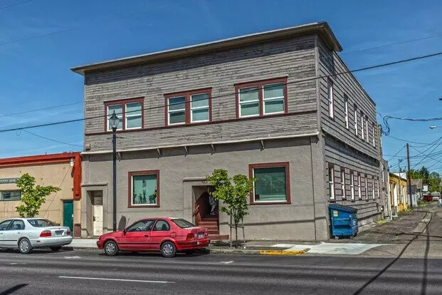 Ada - Armory Apartments Apartment for rent in Albany, OR