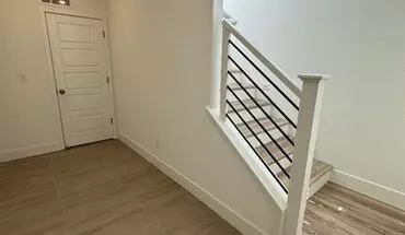 3 of 19 566 Mahogany (spruce & Peach) House for rent in Clovis, CA
