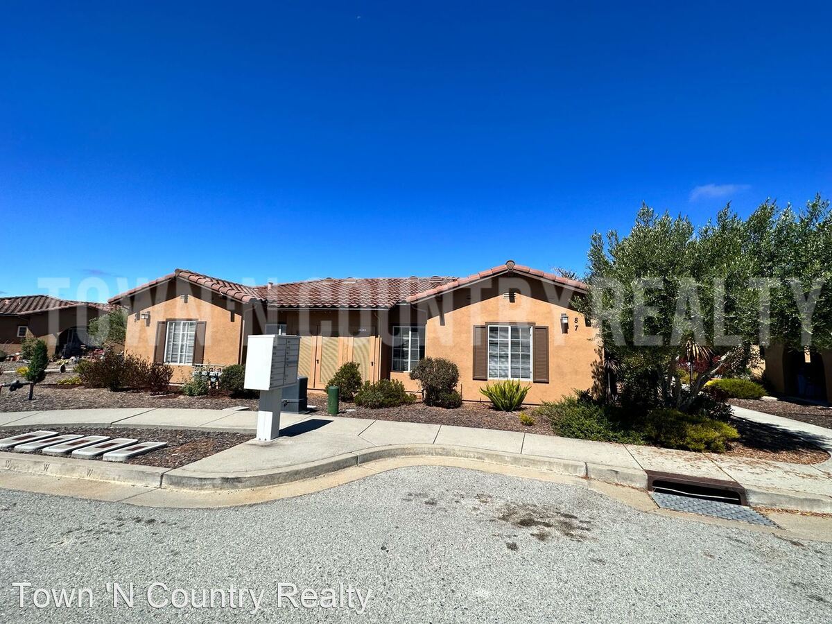 504 Estrella d'Oro Monterey, CA Apartment for Rent Rentable
