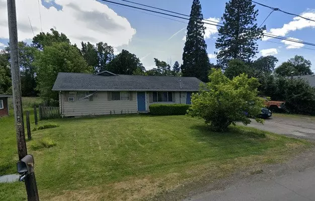 16410 SW Shaw St Apartment for rent in Aloha, OR