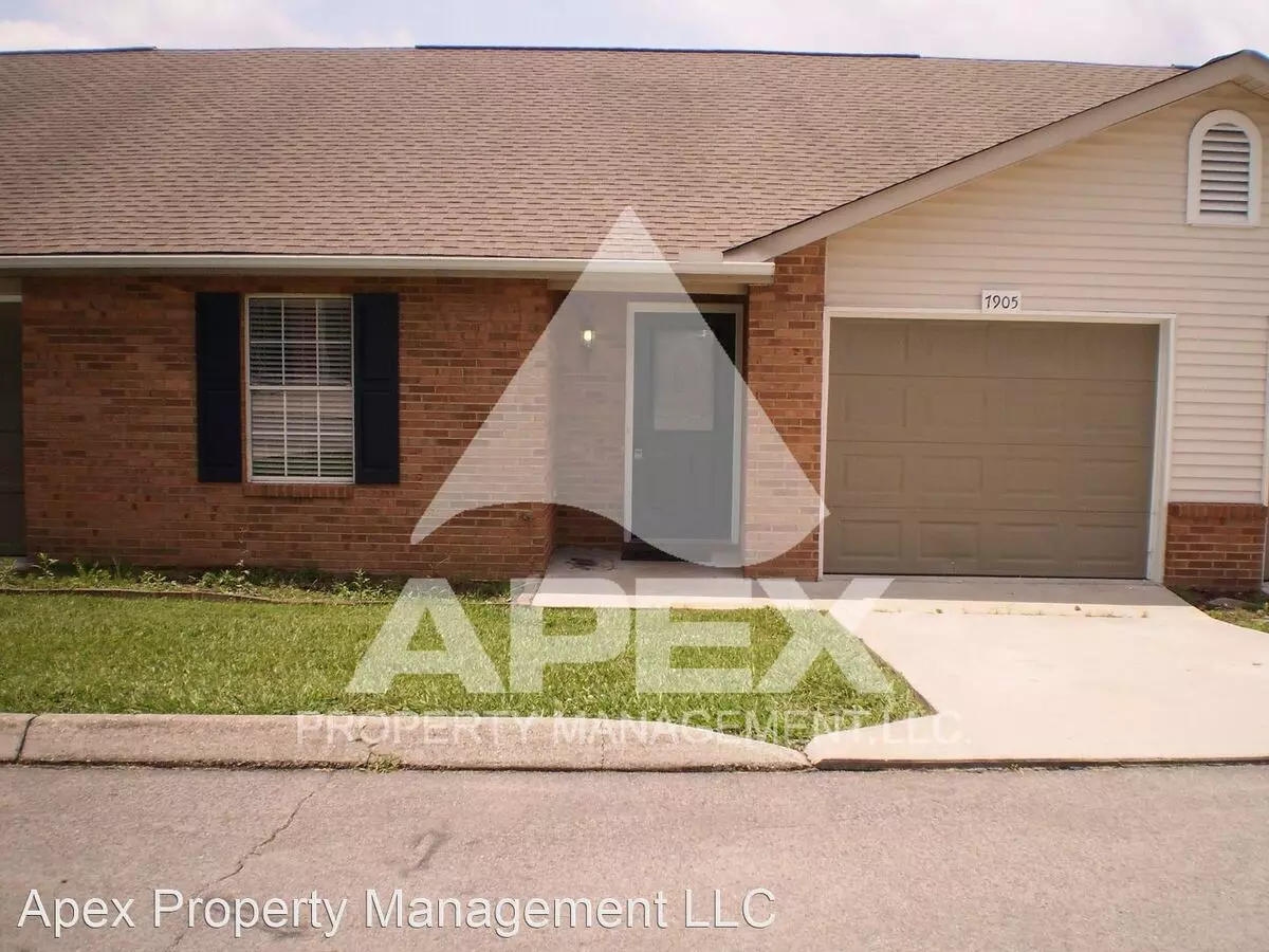 7905 Cavanaugh Way House for rent in Powell, TN