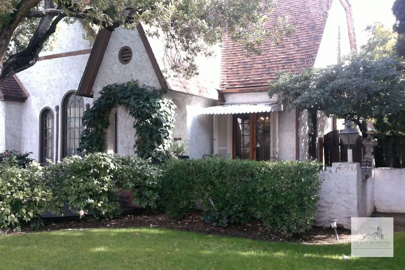 Beautiful 3 Bedroom Home Located In The Historical Fresno High School Area! House for rent in Fresno, CA