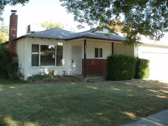 Beautiful Home Near Fashion Fair Apartment for rent in Fresno, CA