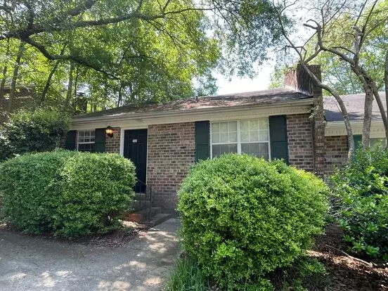 2 Bedroom, 2 Bath Duplex In Sleepy Creek Off Lumpkin Street! Available Mid October! Apartment for rent in Athens, GA