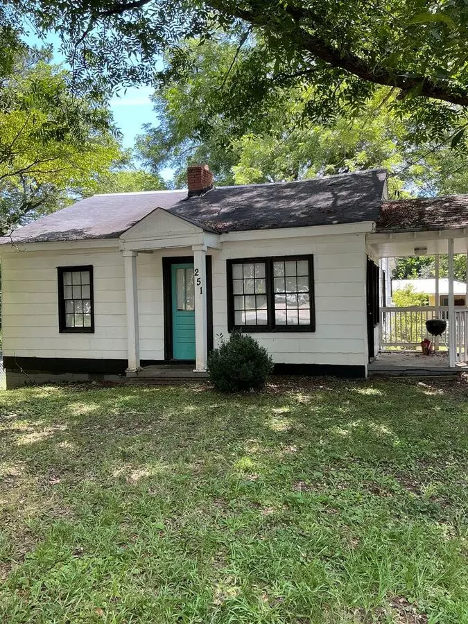 2/1 In-town House for rent in Athens, GA