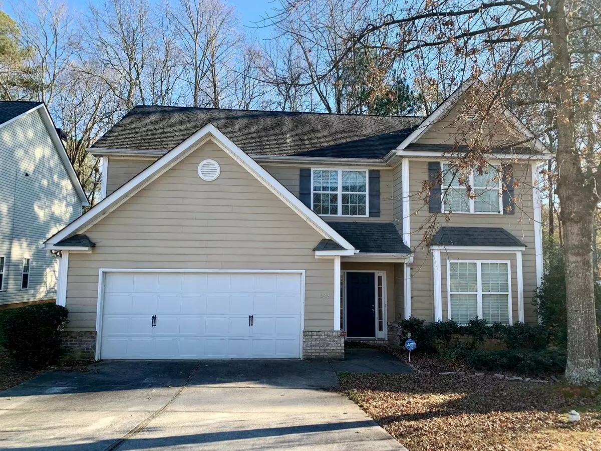 922 Lakeside Ct House for rent in Loganville, GA