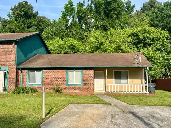 880 Stillwater Ln Apartment for rent in Lawrenceville, GA