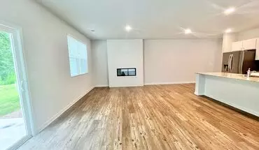 4 of 29 5129 Sidney Square House for rent in Flowery Branch, GA