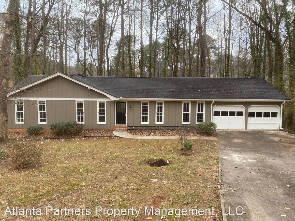 4647 Hardwood Rd Stone Mountain, GA House for Rent Rentable