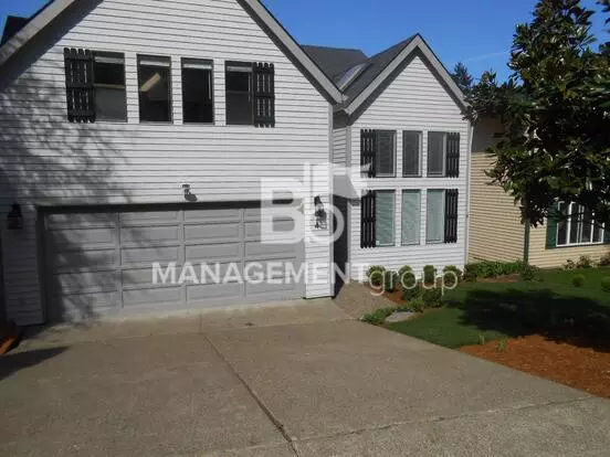 Updated Lake Oswego/mt. Park Home With Tons Of Natural Light Apartment for rent in Lake Oswego, OR