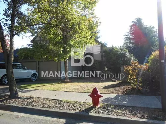 Traditional Tualatin Home With Spacious Backyard Located In Fox Hills Subdivision. Apartment for rent in Tualatin, OR Traditional Tualatin Home With Spacious Backyard Located In Fox Hills Subdivision. Apartment for rent in Tualatin, OR