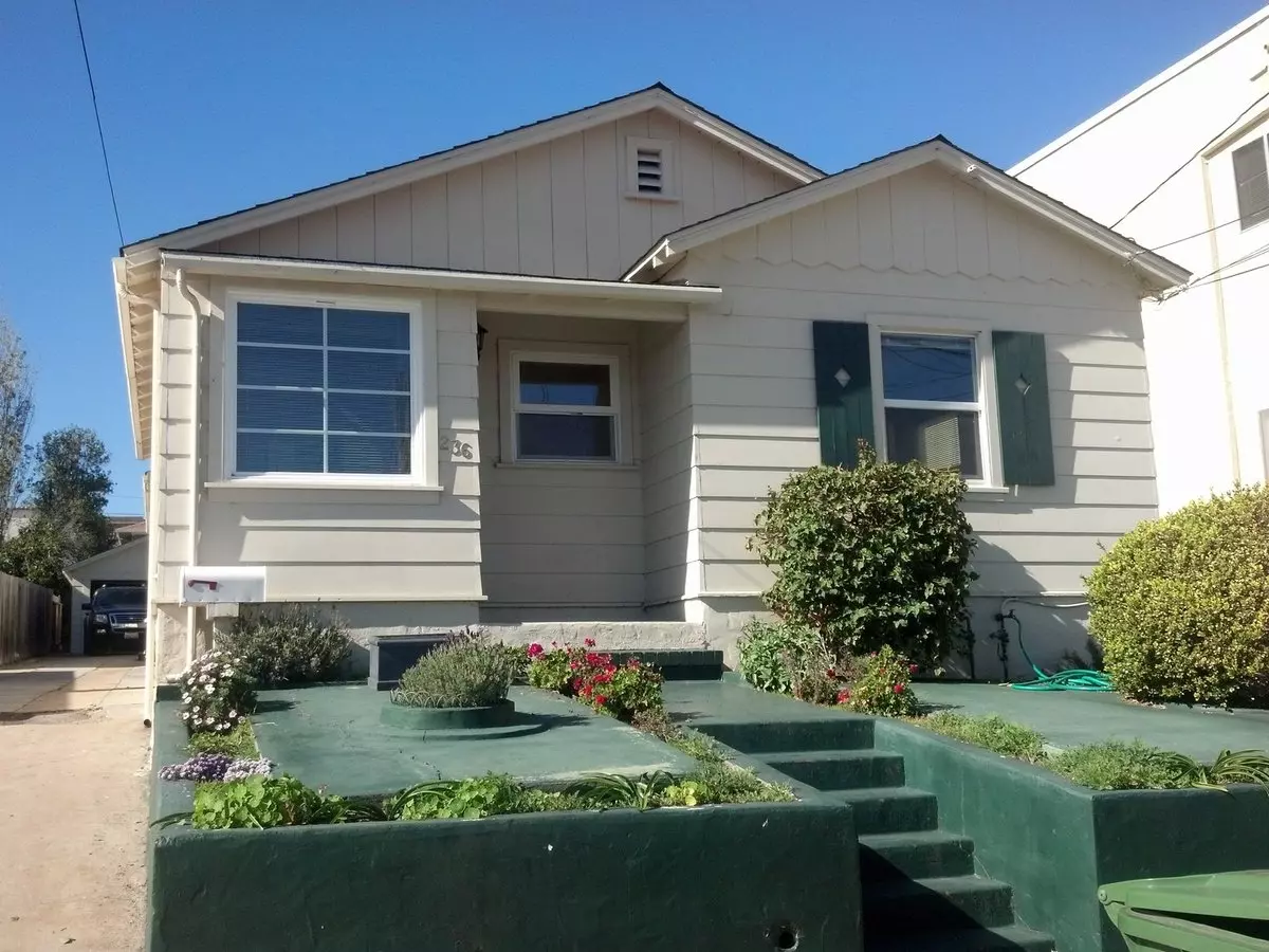 Van Buren (236-238) Apartment for rent in Monterey, CA
