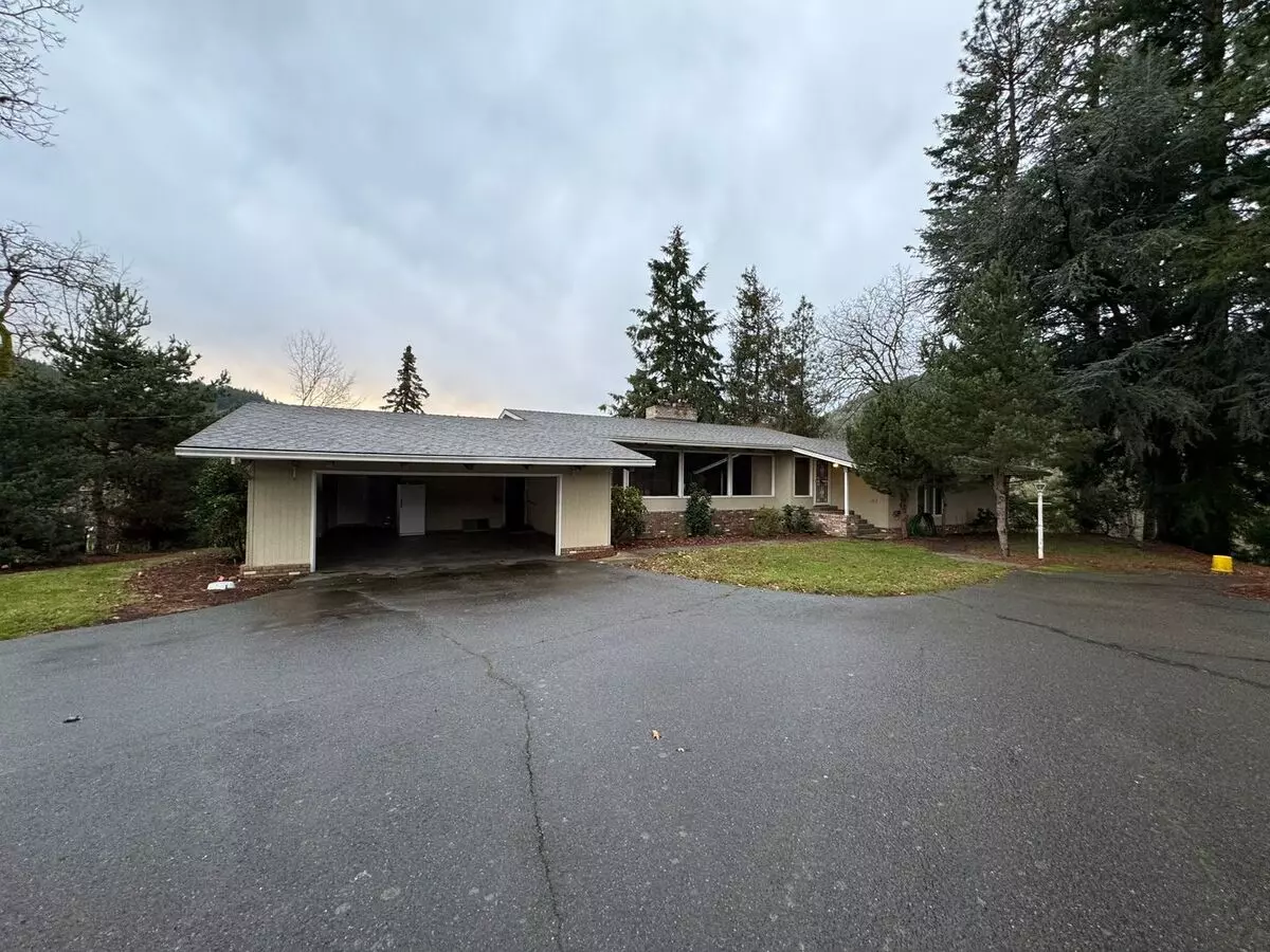 Myrtle Creek 3 Bedroom, 3 Bath Home On 14 Acres House for rent in Myrtle Creek, OR