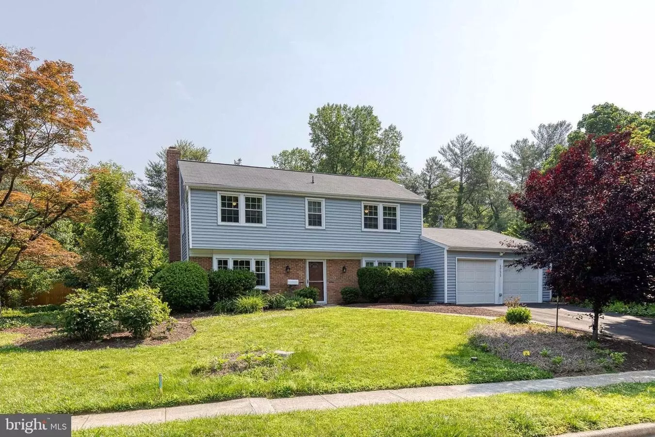 Welcome To This 5bd 2.5bth Home In The The Highly Sought-after Crofton Park Community! House for rent in Crofton, MD