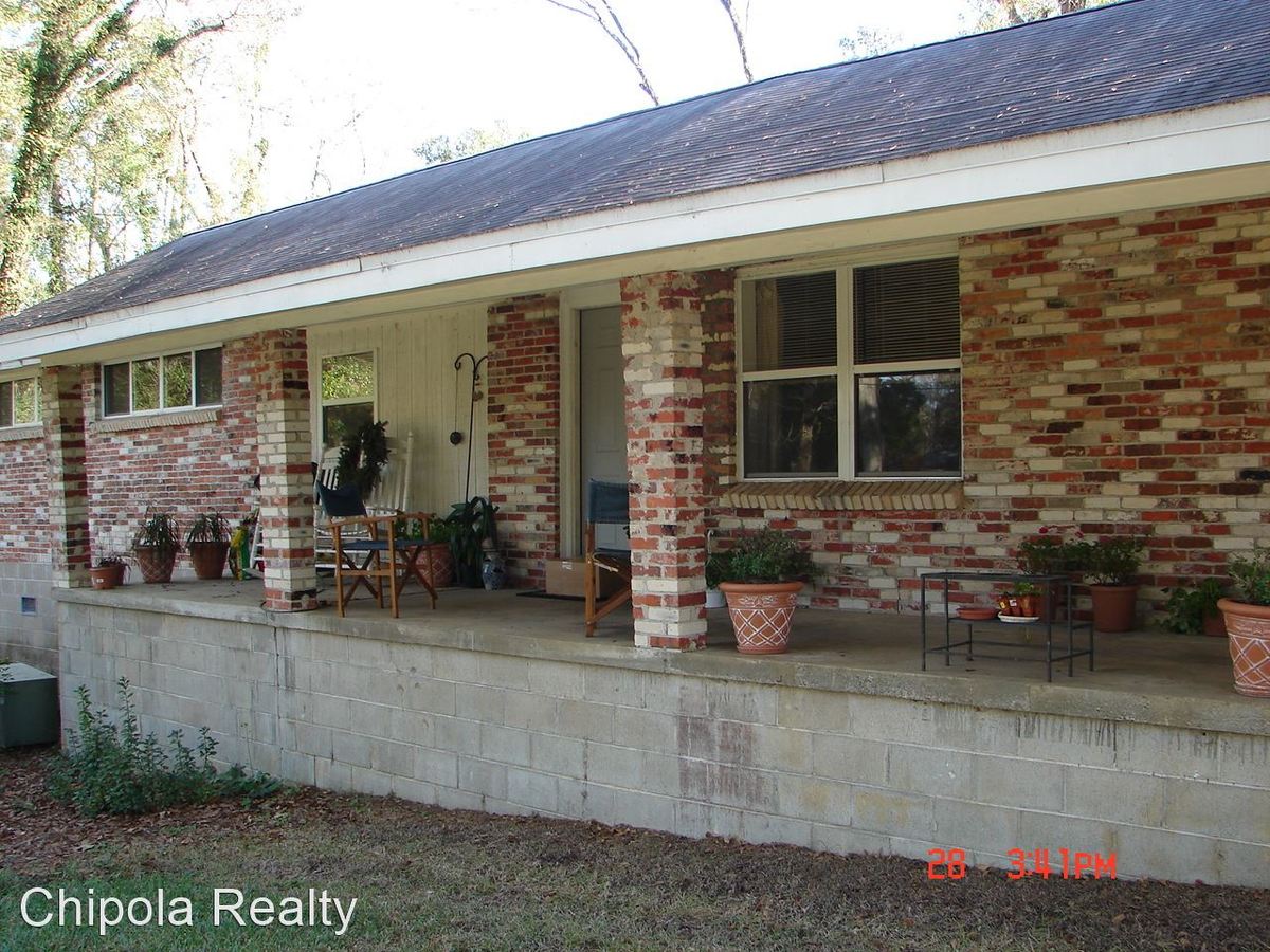 4327 B 6th Ave House for rent in Marianna, FL
