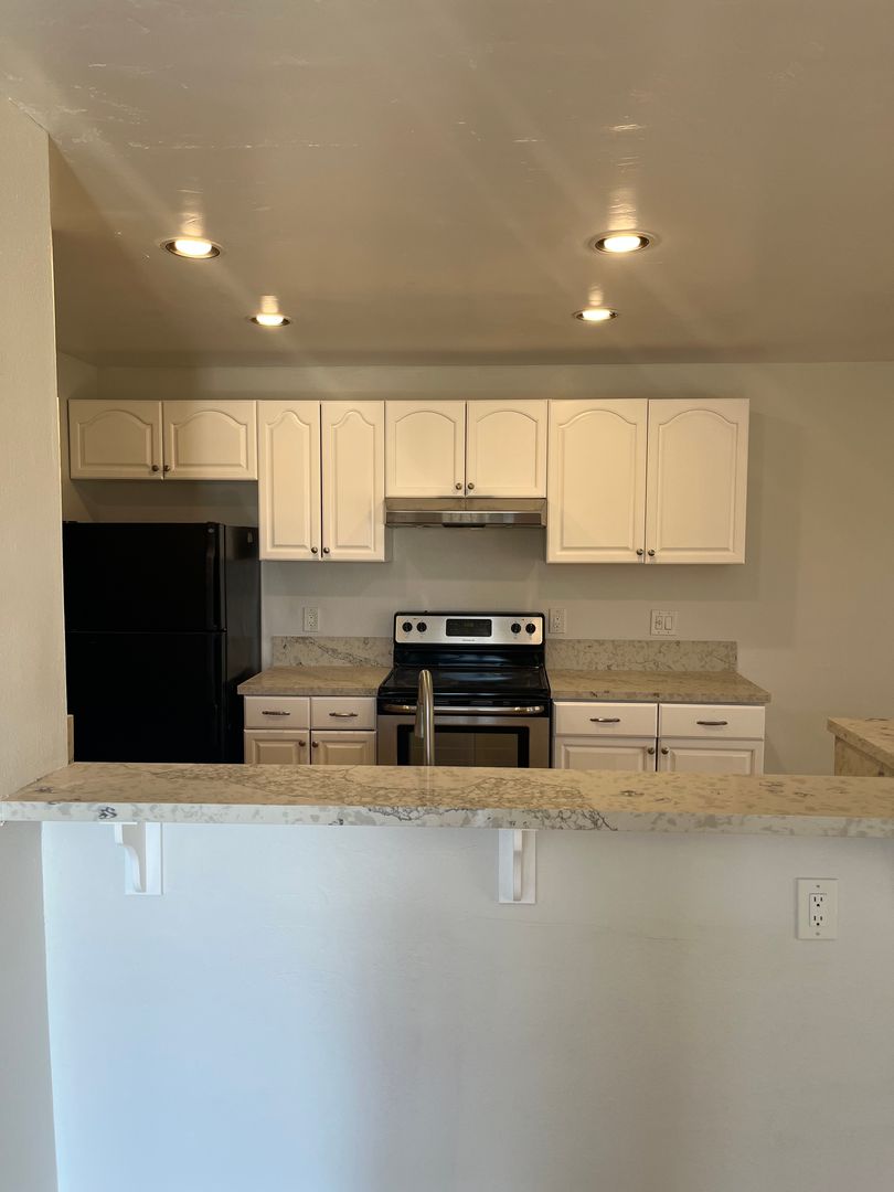 3 of 12 Beautiful 2 Bedroom/1 Bath Floor Level Remodeled Townhome With Two Patios! $2,695.00 House for rent in San Diego, CA
